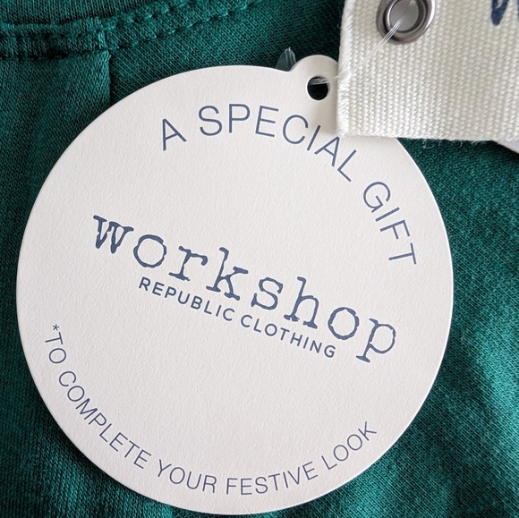 Workshop By Republic Green Sweater with Nutcracker Design Small - Picture 5 of 8